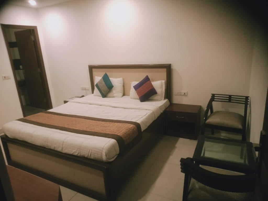 OYO 9028 Hotel Blu Pebbles Neu-Delhi Exterior foto